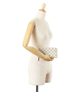 Louis Vuitton Damier Purse