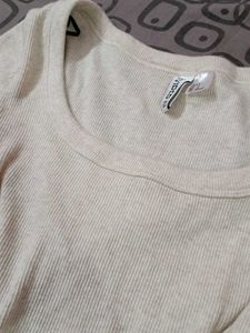 H&amp;M Beige Ribbed Crop Top