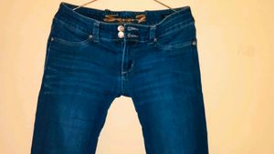 Trendy Jeans