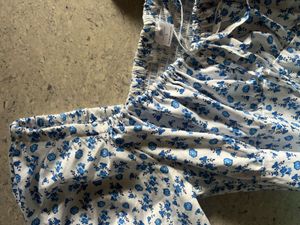 Floral Print Square Neck Top