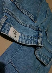 Trendy Cargo Wide-Leg Jeans – Light Wash Denim