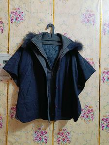 🇳🇿💫🎀Stylish Blue Fur-Trim Cape