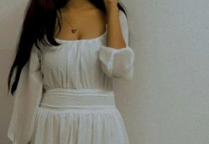 Kyu Ki Ye Dress Mujhe Choti Ho Rhi Hai