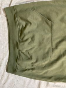 Olive Green Pullover Hoodie – M Size