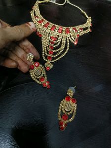 Necklace Set