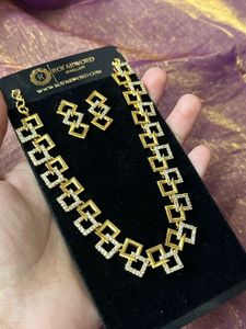 Gold &amp; Crystal Square Jewelry Set