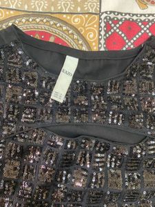 Kazo Black Top