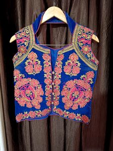 Velvet Rich Thread Work Blouse🤩✨