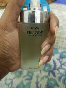 88 ml Neutrogena Sunscreen With Perfume Freebies