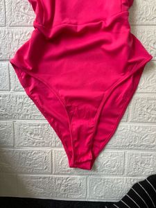 Brand New Shein bodysuit🌸