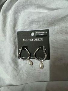 Accessorize London Freshwater Pearl Earrings