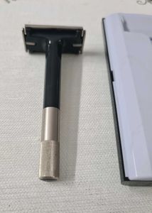 Vintage Wilkinson Sword Razor