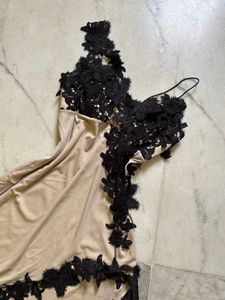 Lace Trim Bodycon Dress