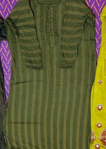 4 kurtas-