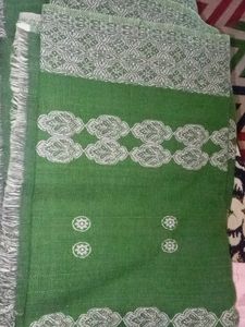 Green Patterned Throw Blanket