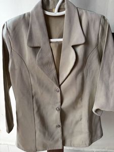 Elegant Beige Blazer