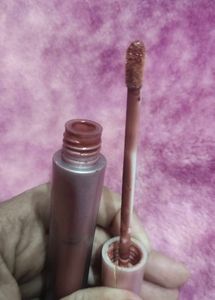 Combo Product Of Lip Gloss And Earrings