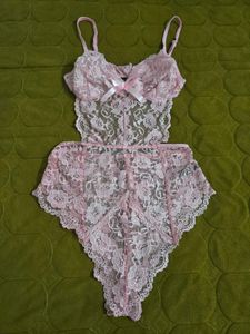 baby Pink Lace Lingerie Set size S