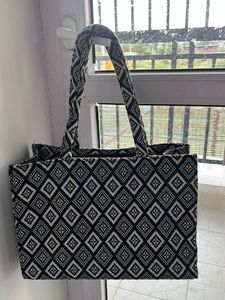 Geometric Pattern Handbag