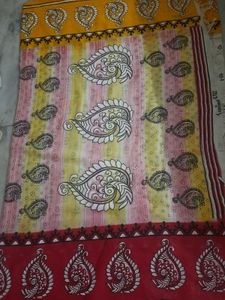Beautiful Soft Pure Cotton Paisley Print Saree