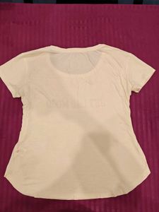 FLYING MACHINE women&#39;s tshirt