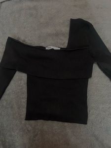Stunning Zara Off Shoulder Top