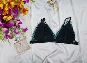 🇳🇿🎀💫Elegant Green Lace Bra