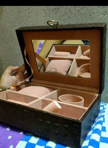 Oriflame Vintage Brown Jewelry Box