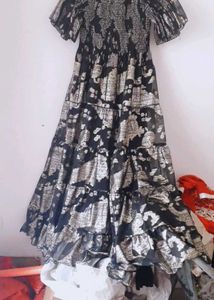 Black Metalik Style Gown