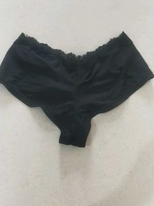 S Brief Fredrick 🖤