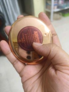 Charlotte Tilbury Medium Compact - Full Size