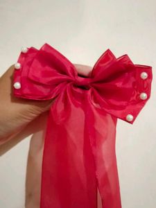 Red Bow