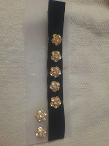 Floral choker set with earring