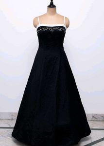 Elegant Black Evening Gown