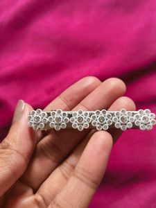 Set Of Two Embellished Alligator Clips🌟