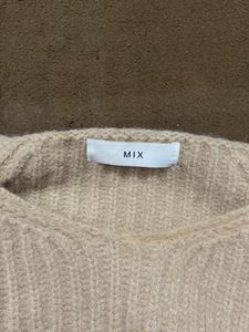 Cute Cropped Knit Sweater