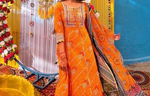 Gorgeous Orange Bandhani Salwar Kameez
