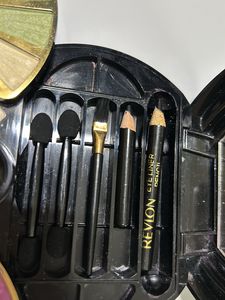 Fuso Eyeshadow Kit (Singapore Brand)