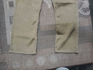 B@21 Size-28 Straight Jeans