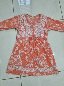 Chikankari Short Kurti