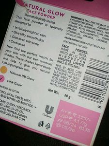 Pond&#39;s Natural Glow Face Powder