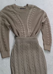 Two Piece Fits S-M