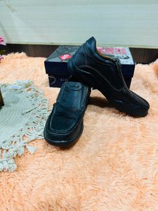 Black Shoes