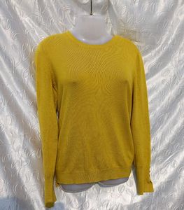 Sale 🌲🌲Zara Mustard Knit Sweater 💛