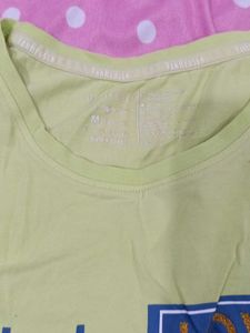 Lot of 4 Assorted Women&#39;s T-Shirts