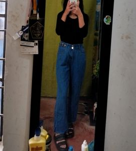 Ladies Straight Jeans