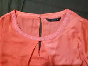 Brand New Women&#39;s Full Sleeve Top
