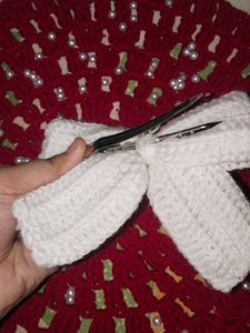 Crochet Back Clip with White Bow