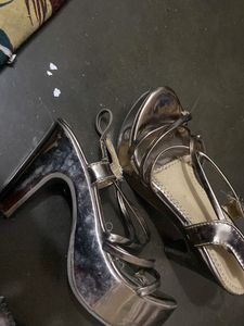 Settled Long Heel