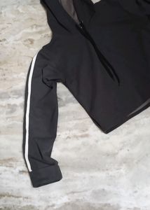 Hooded Neck T -shirt 👕